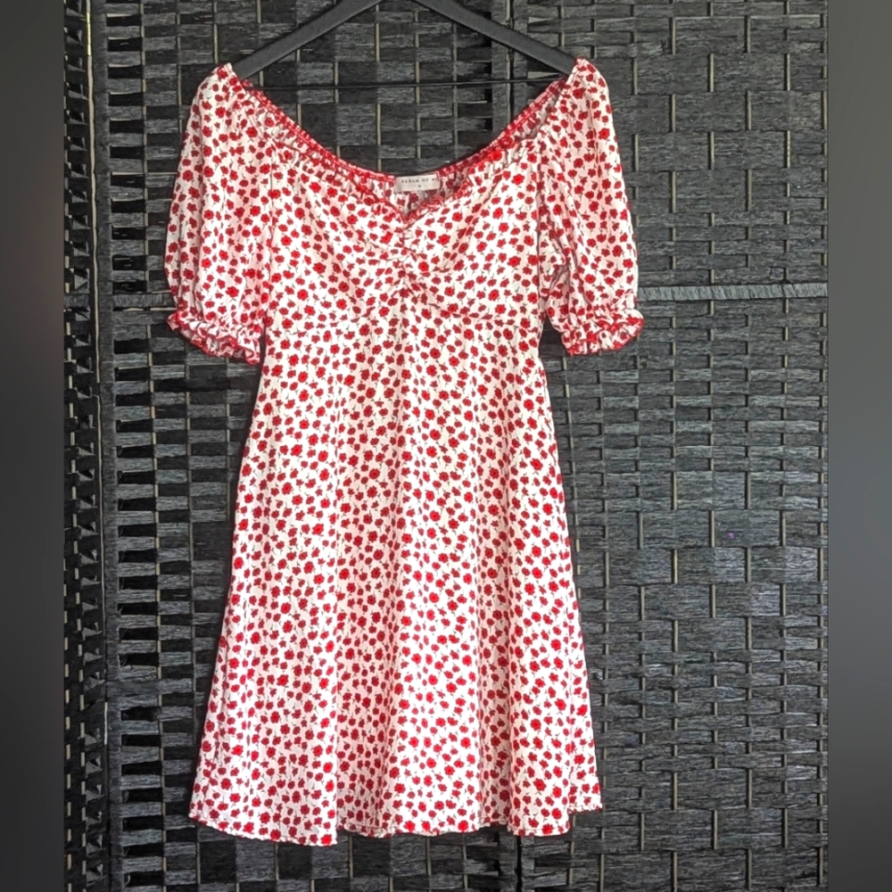 🌸 Dream Of Me Floral Dress flouncy Bodice Lined Medium Flowers Feminine Girly